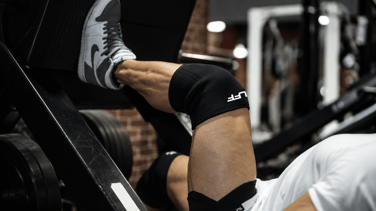 SBD vs Strength Shop knee sleeves compared for powerlifting