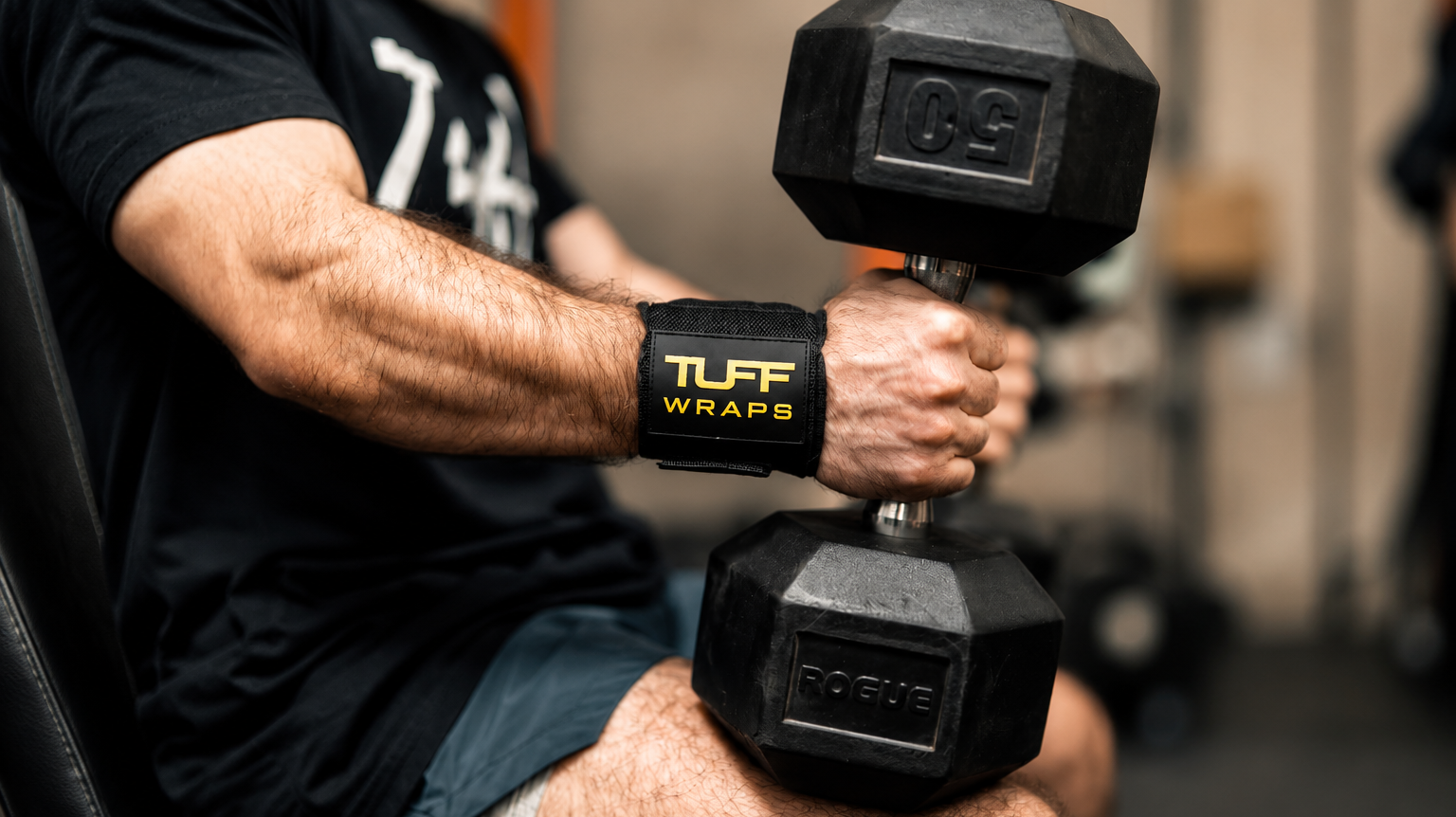 Wrist Wraps vs. Lifting Straps | What's the Difference?