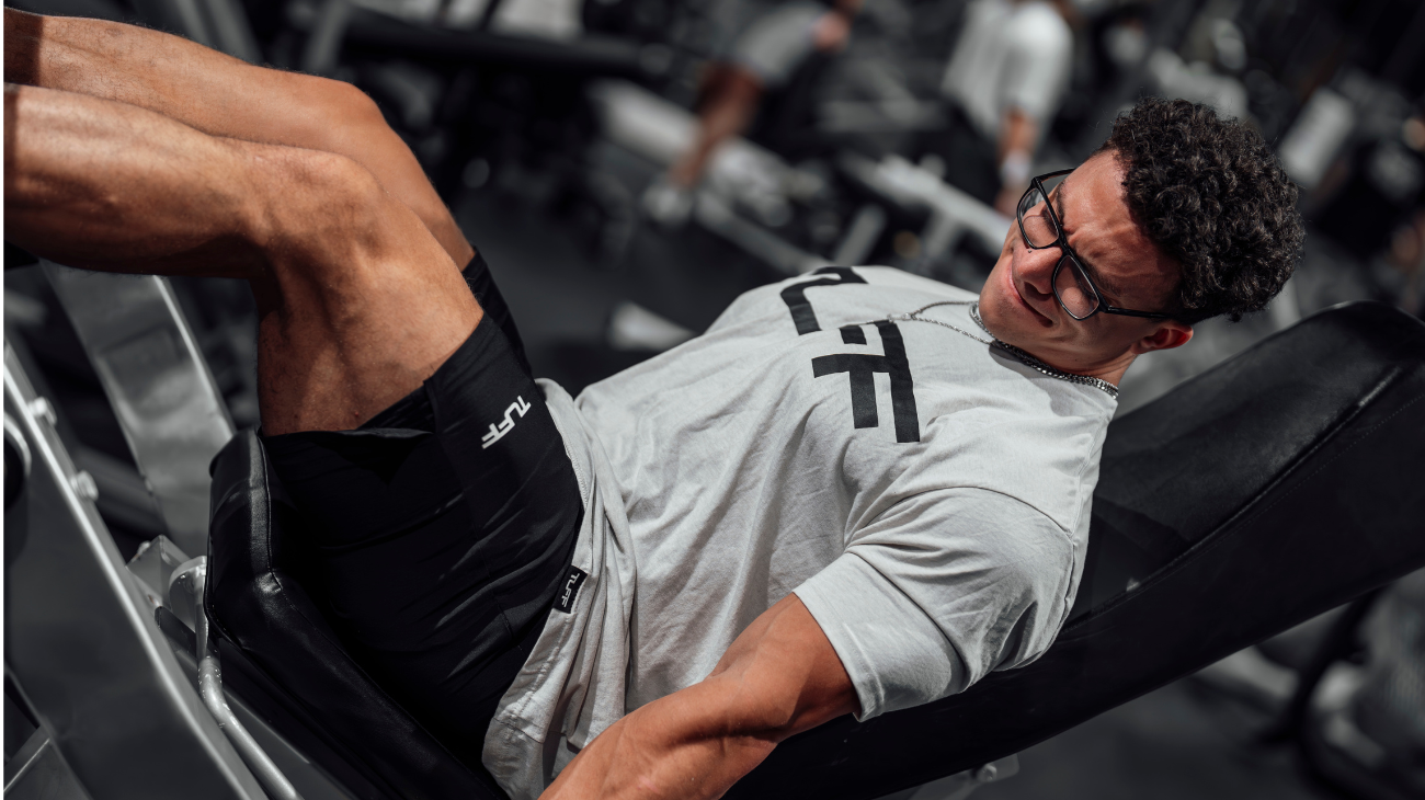 wearing tuffwraps clothing for weightlifting