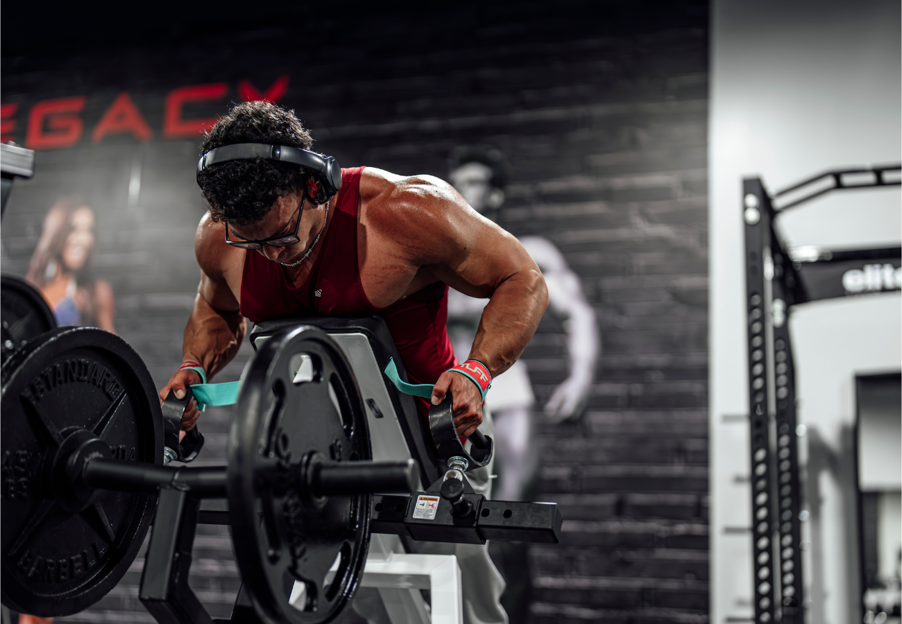 lifting straps vs lifting hooks