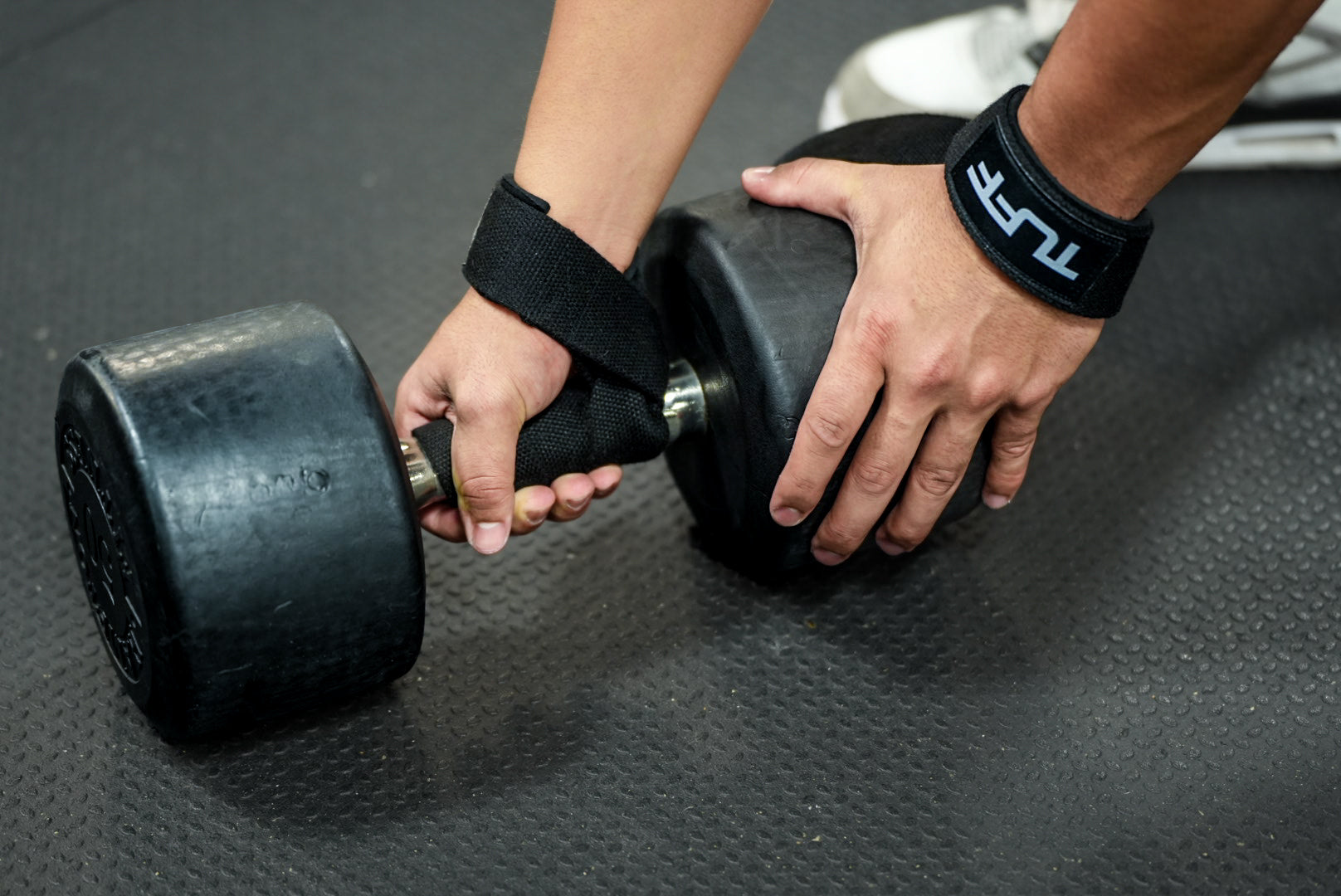 How to Clean Your Lifting Straps | Step-by-Step Guide