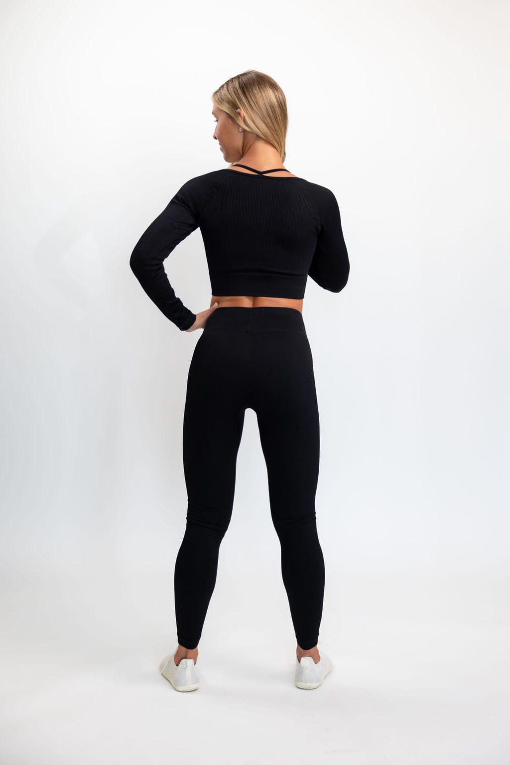 Tuff Athletics Leggings Crop Tight (X Large) Black