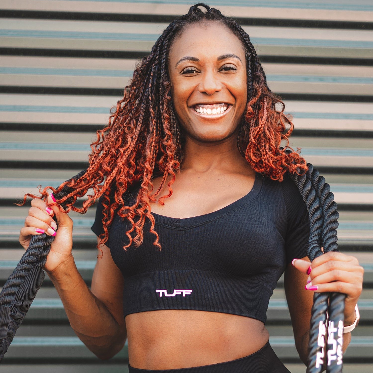 クラシック リブ半袖クロップ トップ - ブラック