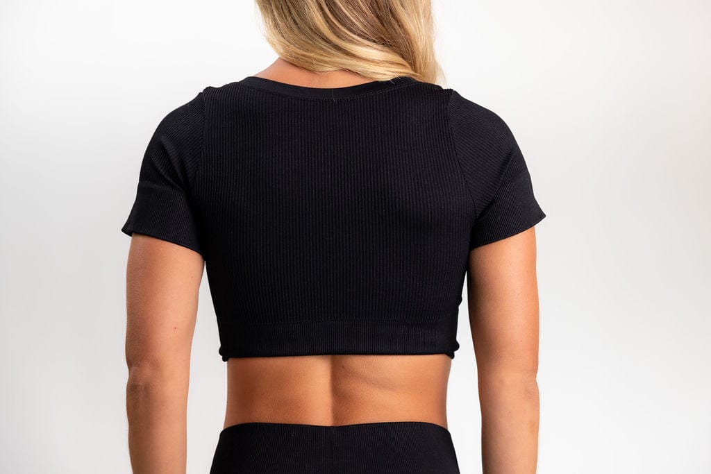 Crop top negro manga corta best sale